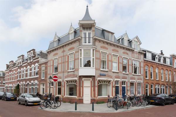Woning Cornelis Jolstraat 69A Den Haag