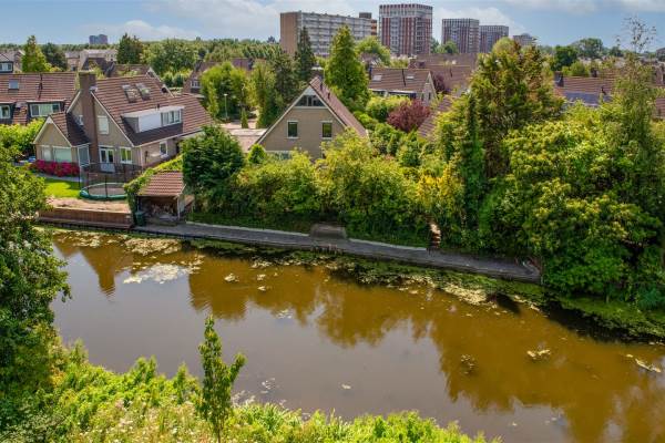 Woning Anna de Renessestraat 15 Heemskerk