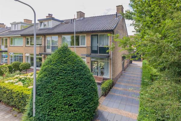 Woning Abraham van der Hulstln 22 Bennebroek