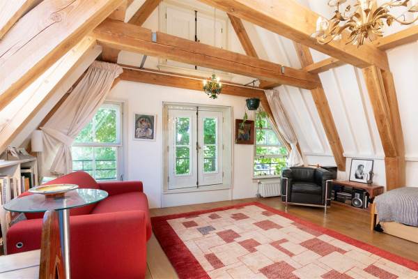 Woning Haarlemmer Houttuinen 7B Amsterdam