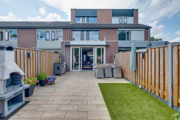 Woning Esdoornhof 34 Dieren