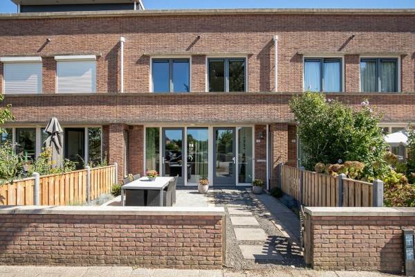 Woning Tuinfluiterlaan 108 Zeewolde