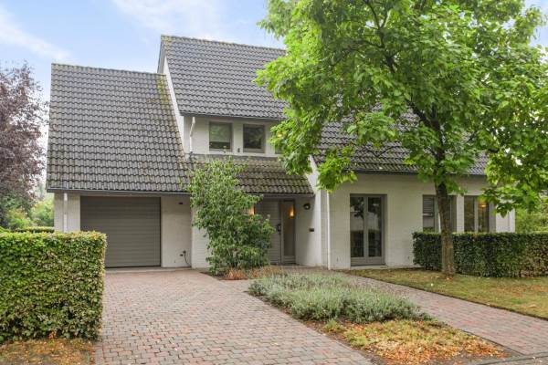 Woning Juralaan 26 Son en Breugel