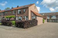 Woning Burgemeester Vrieslaan 57 Goudswaard