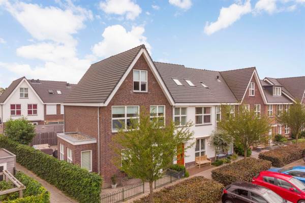 Woning Fanny Blankers-Koenstraat 30 Alphen aan den Rijn