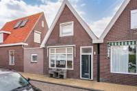 Woning Pastoor van der Weidenstraat 1 Volendam