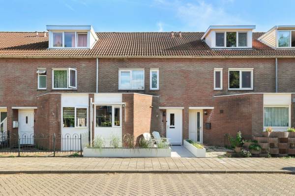 Woning Kaasvormstraat 14 Purmerend