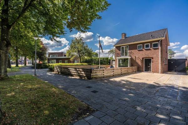 Woning Koningin Julianalaan 45 Delfzijl