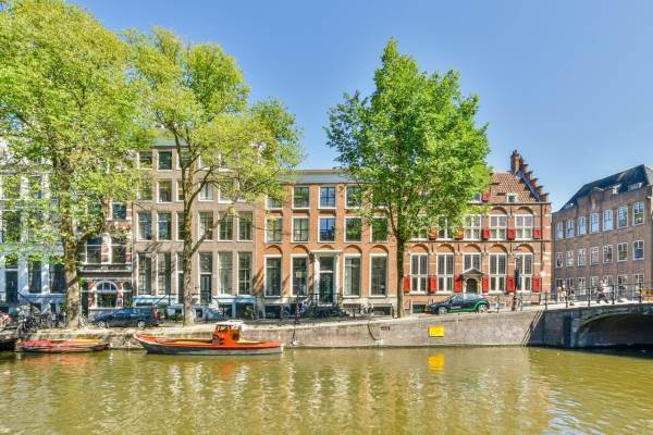 Woning Oudezijds Voorburgwal 247-1 L AMSTERDAM