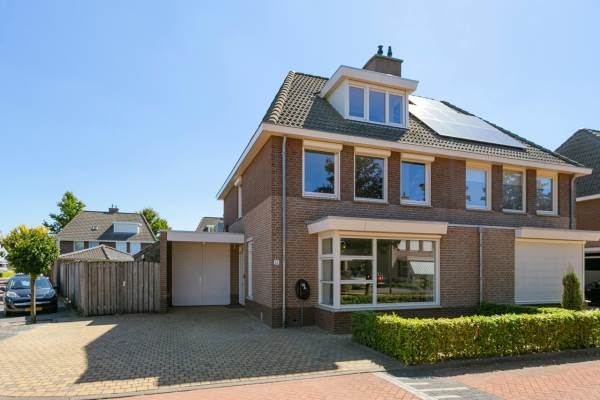 Woning Larixplein 12 Drunen