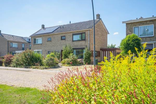 Woning Dr Poptastrjitte 13 Marsum