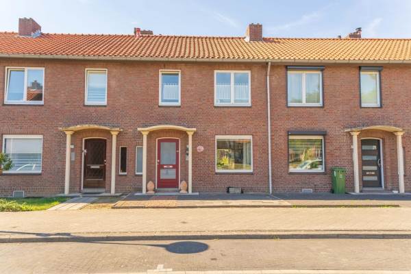 Woning Paus Leo 13 plein 28 Maastricht