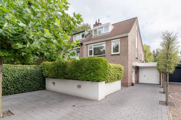Woning Dr. Anthon van der Horstlaan 45 Naarden