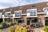 Woning Zuideinde 128A Roelofarendsveen