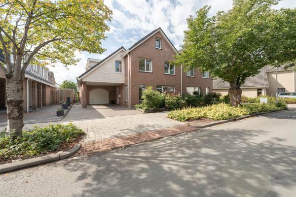 Woning Zeegravensingel 26 IJsselmuiden