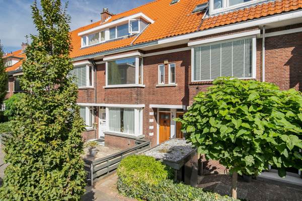 Woning van Duvenvoordelaan 90 Voorburg
