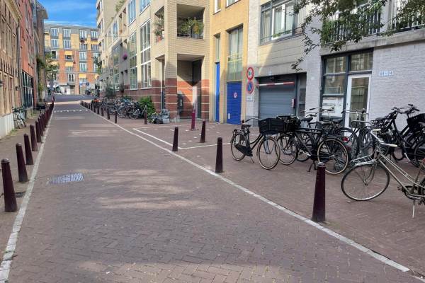 Garage Passeerdersstraat 98 Amsterdam