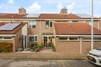 Woning Esdoornlaan 35 Hellevoetsluis