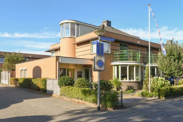 Woning Borneolaan 16 Huizen