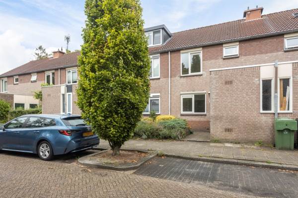 Woning Achter de Lindehoeve 8 Voorschoten