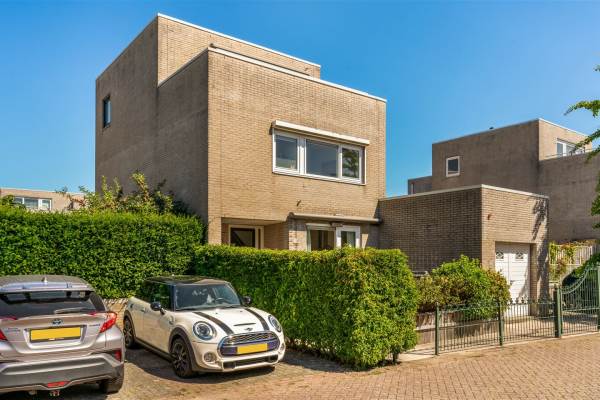 Woning Schoener 18 Velserbroek