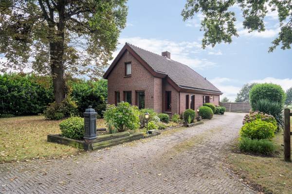 Woning Munnekemoer West 12 TER APEL