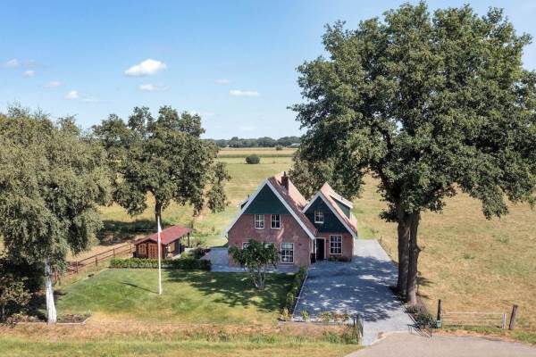 Woning Vriezenveenseweg 124 GEESTEREN OV