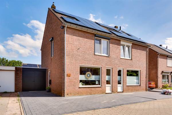 Woning Spaarweiden 21 Landgraaf