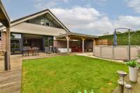 Woning Raiffeisenstraat 15 Nieuw-Vennep