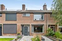 Woning Pinksterbloemstraat 37 Klaaswaal