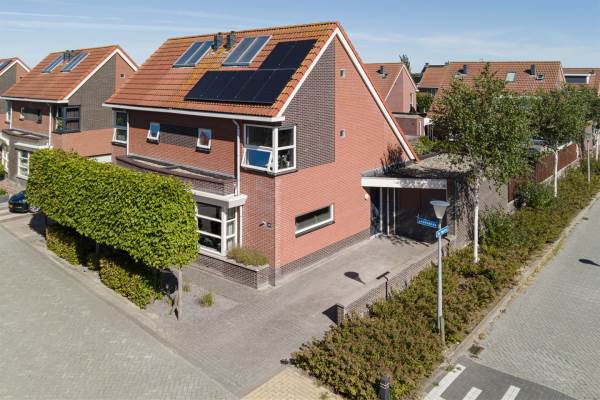 Woning Groteblok 30 Tuitjenhorn