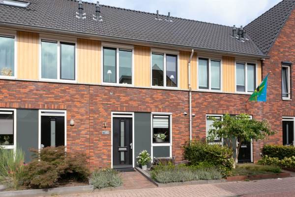 Woning Van Hallstraat 39 Lunteren