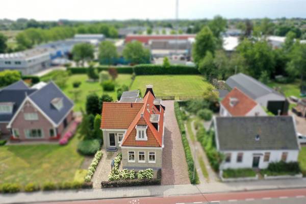 Woning Dorpsstraat 90 Zwaag