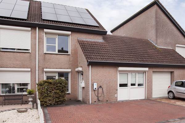 Woning Lugtenburg 29 St. Willebrord