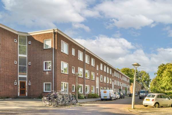 Woning Johannes van der Waalsstraat 78I Amsterdam