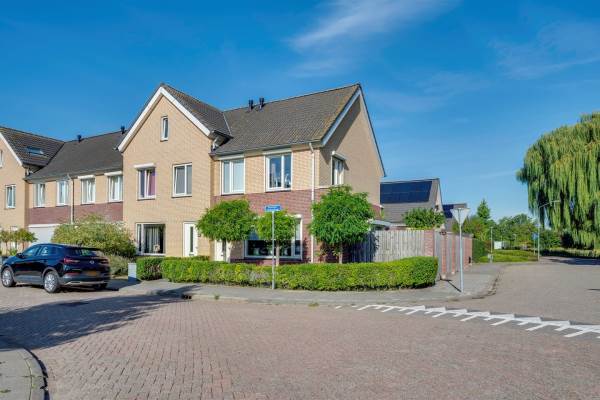 Woning Koningin Emmastraat 71 Fijnaart Oozo Nl