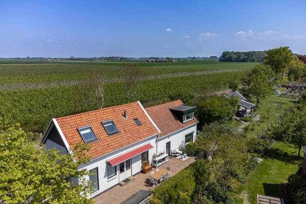 Woning Zuiddijk 27 Hengstdijk