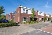 Woning Egbert van Drielststraat 1 Rijen