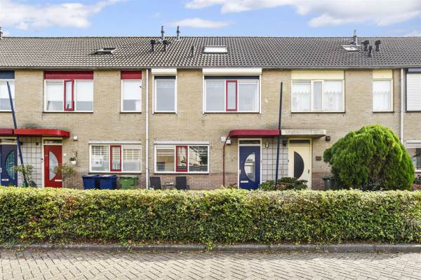 Woning Kantjilstraat 18 Almere