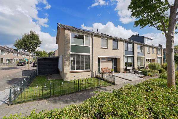 Woning Cor Bruijnweg 102 Wormerveer