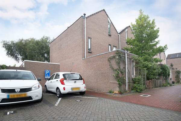 Woning Paddestoelweg 121 Alphen aan den Rijn