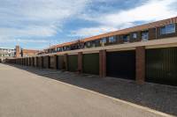 Garage van Limburg Stirumplaats 27 Gouda