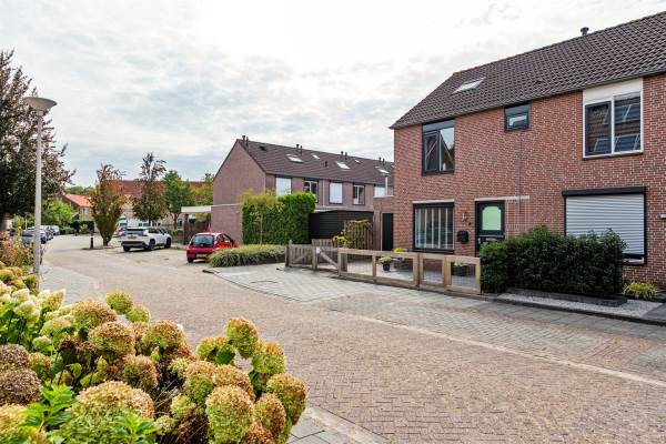Woning Beukenlaan 12 Asperen