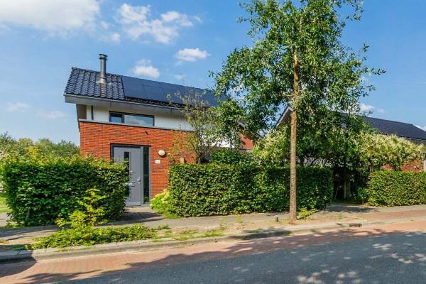 Woning Dr. van der Hoevenlaan 16 DEN DOLDER