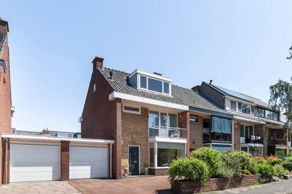 Woning Lijsterlaan 76 Maassluis