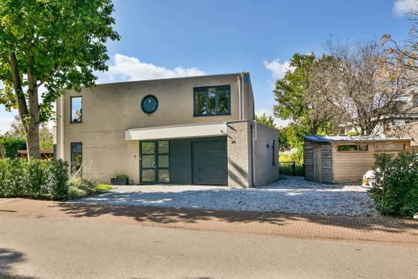 Woning Louisahoeve 24 Hoofddorp