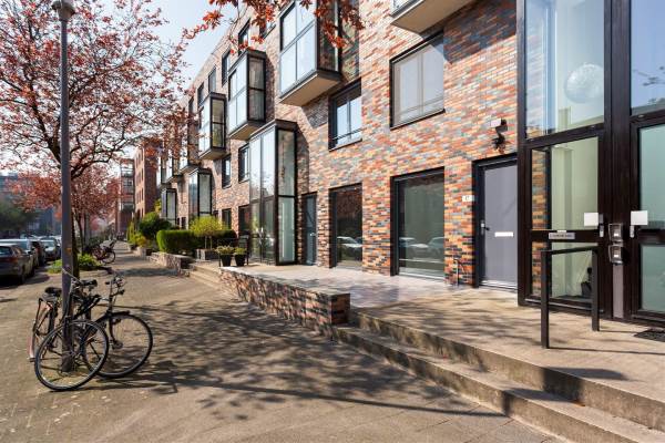 Woning J.H. van den Broekstraat 17 Rotterdam