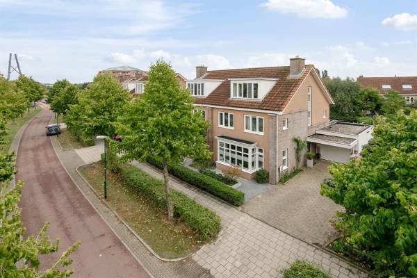 Woning Sterremos 16 Houten