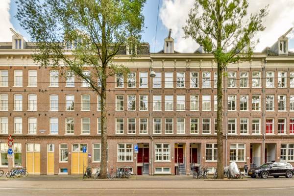 Woning Czaar Peterstraat 192HS Amsterdam