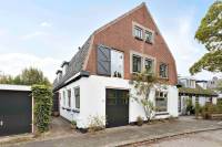 Woning Kerkstraat 102 Abcoude
